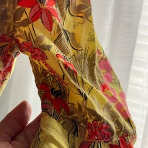 THE HOUSE OF ARA - Wrap Dress / Yellow